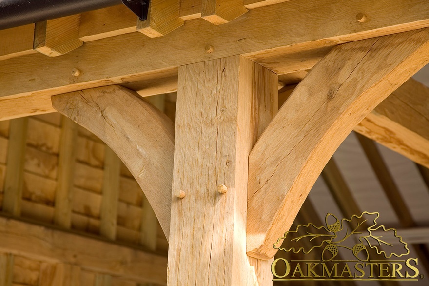 Hand crafted oak post with brackets and dowell