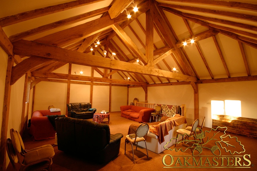 Exposed oak vaulted ceiling with oak rafters