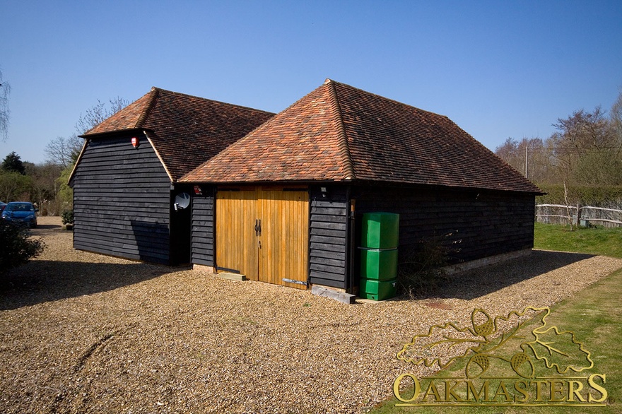 Single bay garage entrance