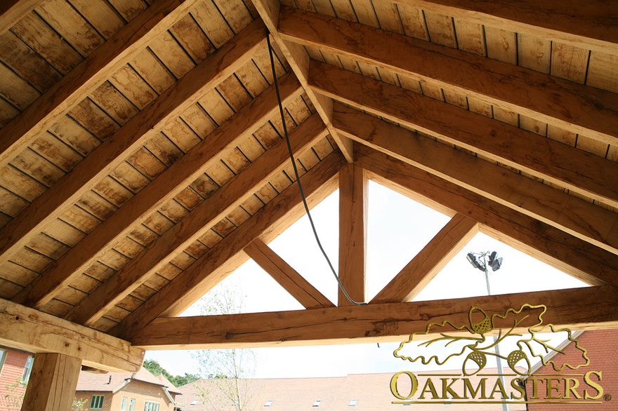 King post truss and exposed timber roof 