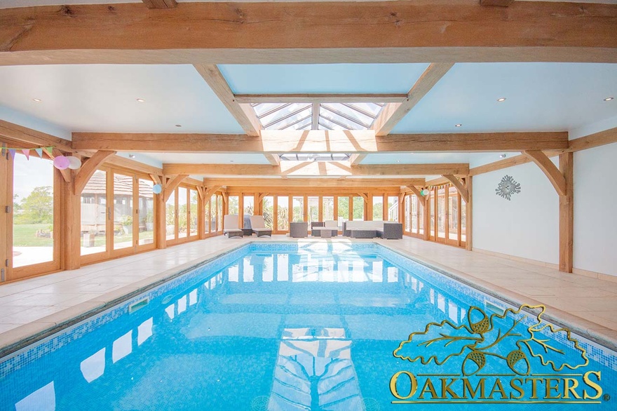 Inside, the glazed lanterns in the flat oak roof allow the light to flood in