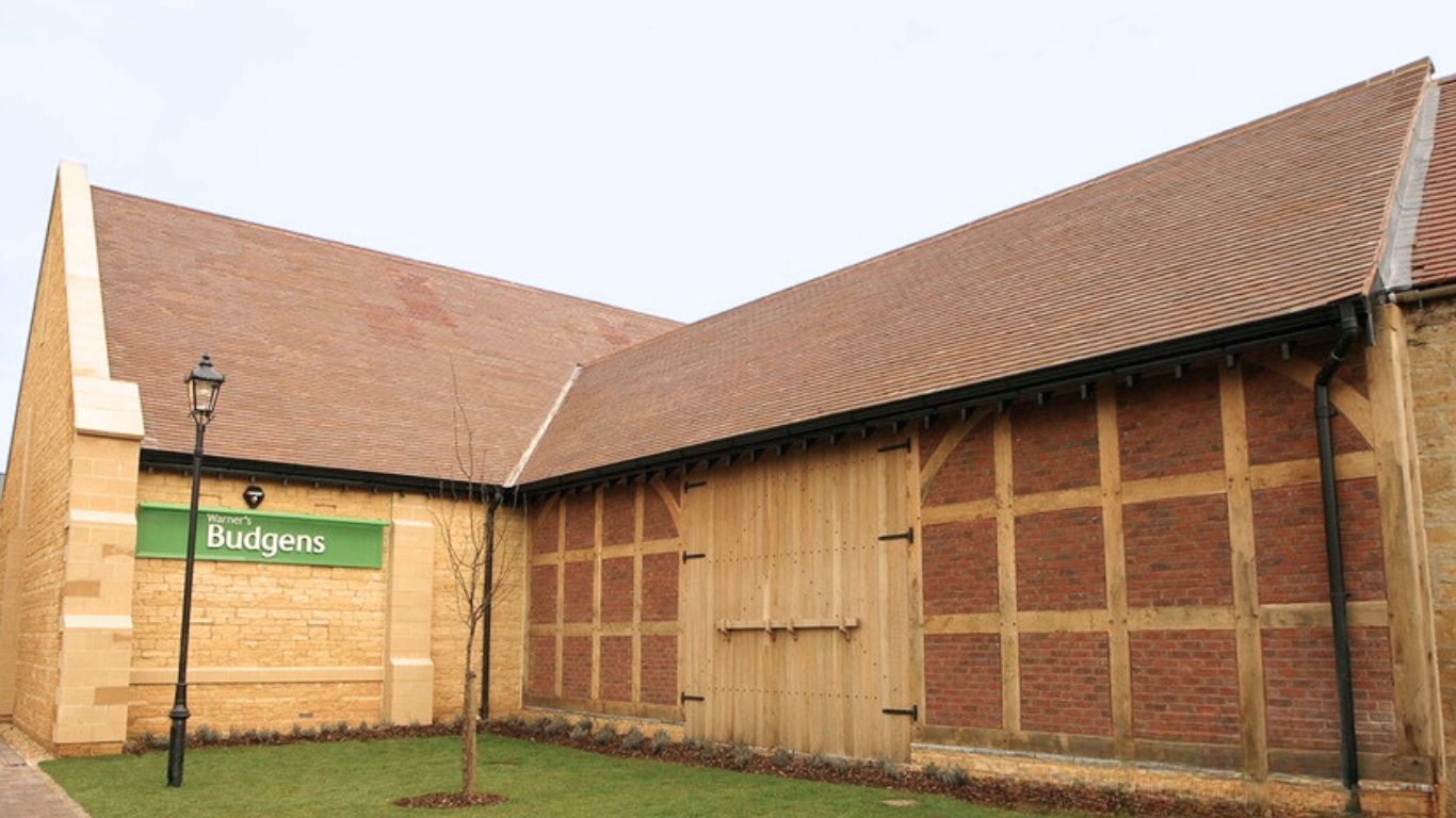 Exterior cosmetic oak cladding on this commercial premises gives it a luxurious finish.