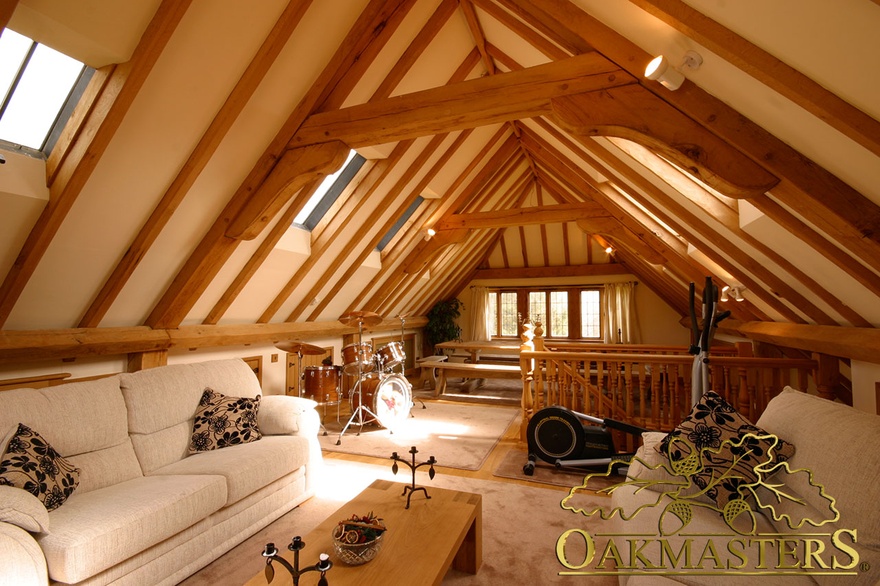 oak garage loft space